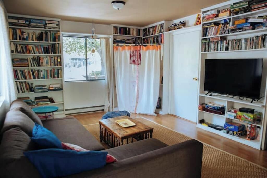 Photo of Livingroom in Boonville