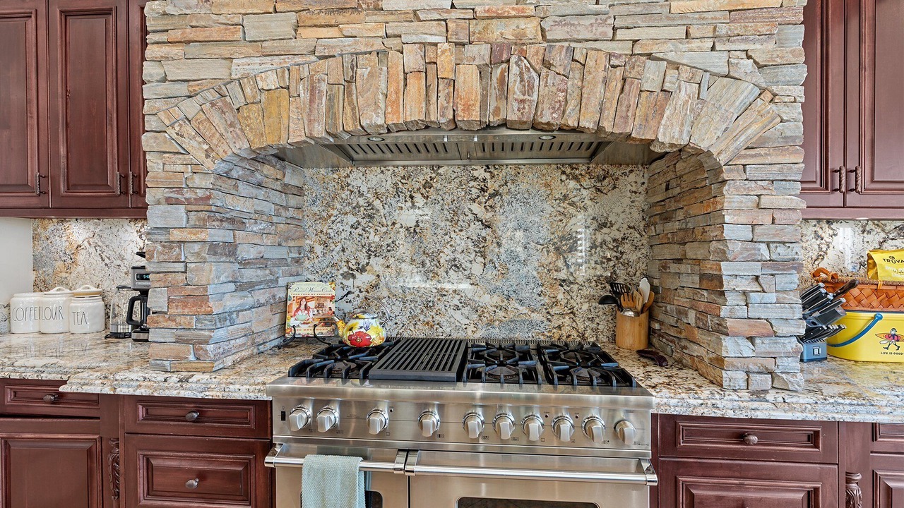 Photo of Kitchen in Cienega Springs