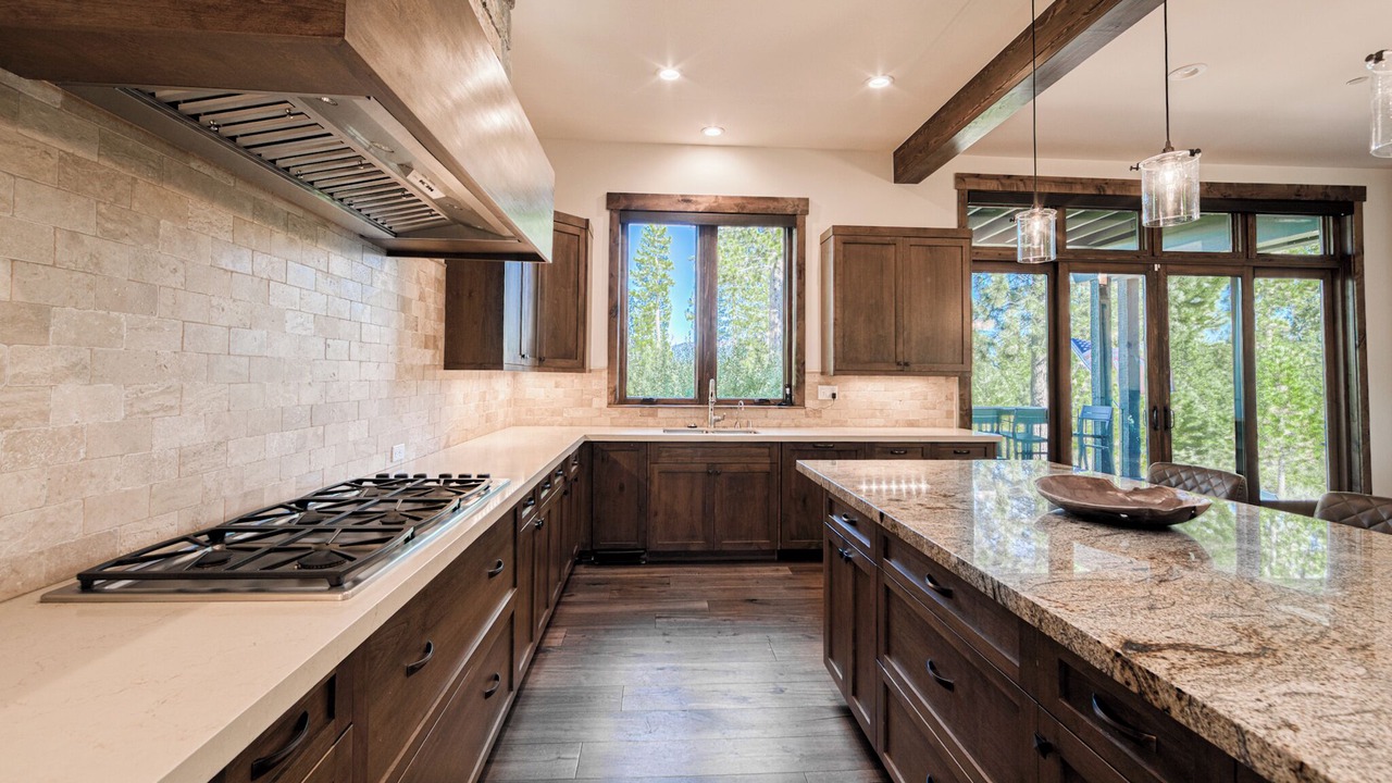 Photo of Kitchen in Ponderosa Palisades