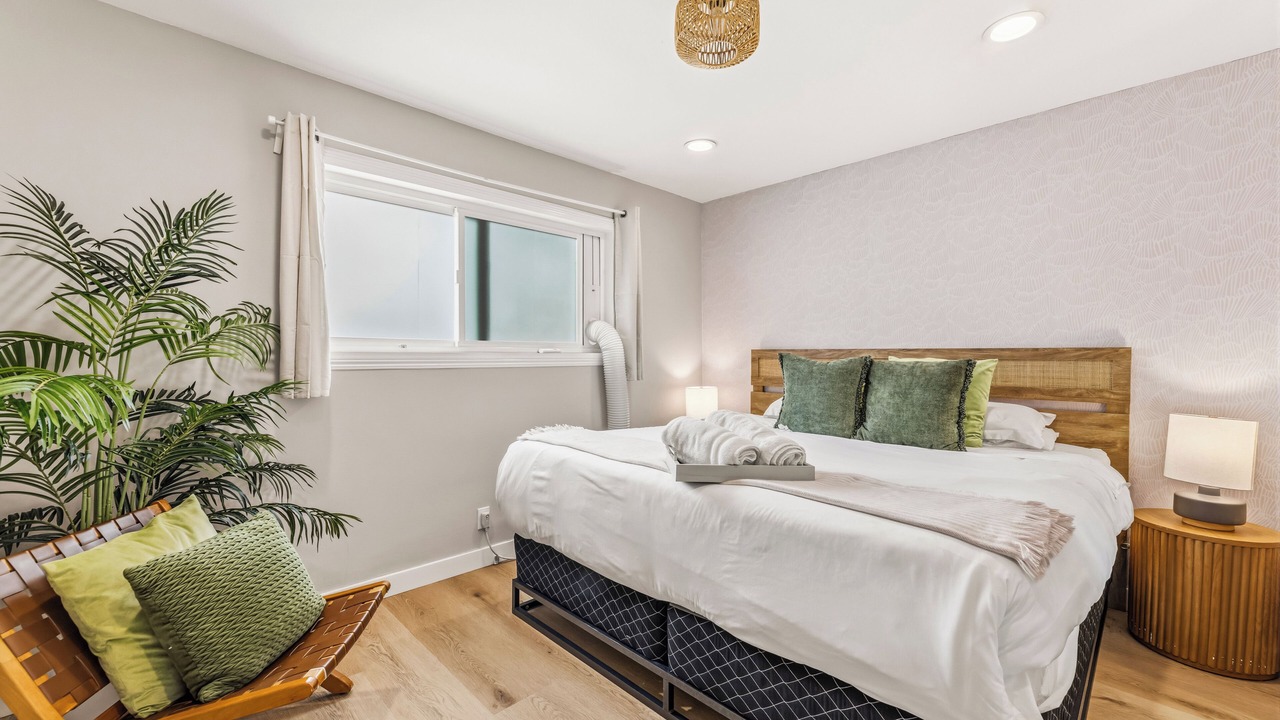 Photo of Bedroom in Midway City