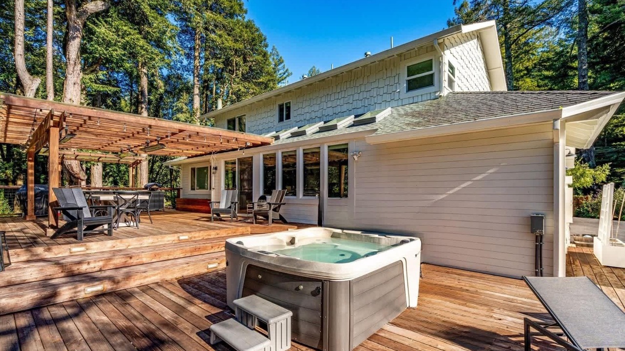 Photo of Outdoor in Freestone