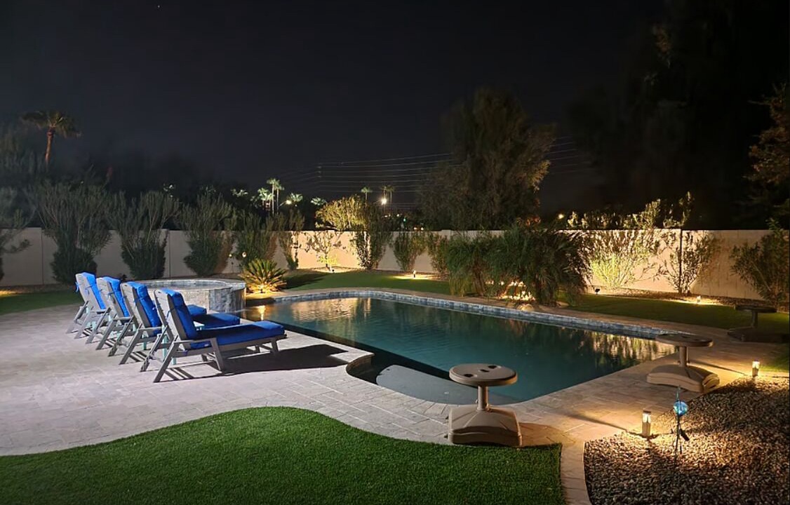 Photo of Outdoor in Oakwood