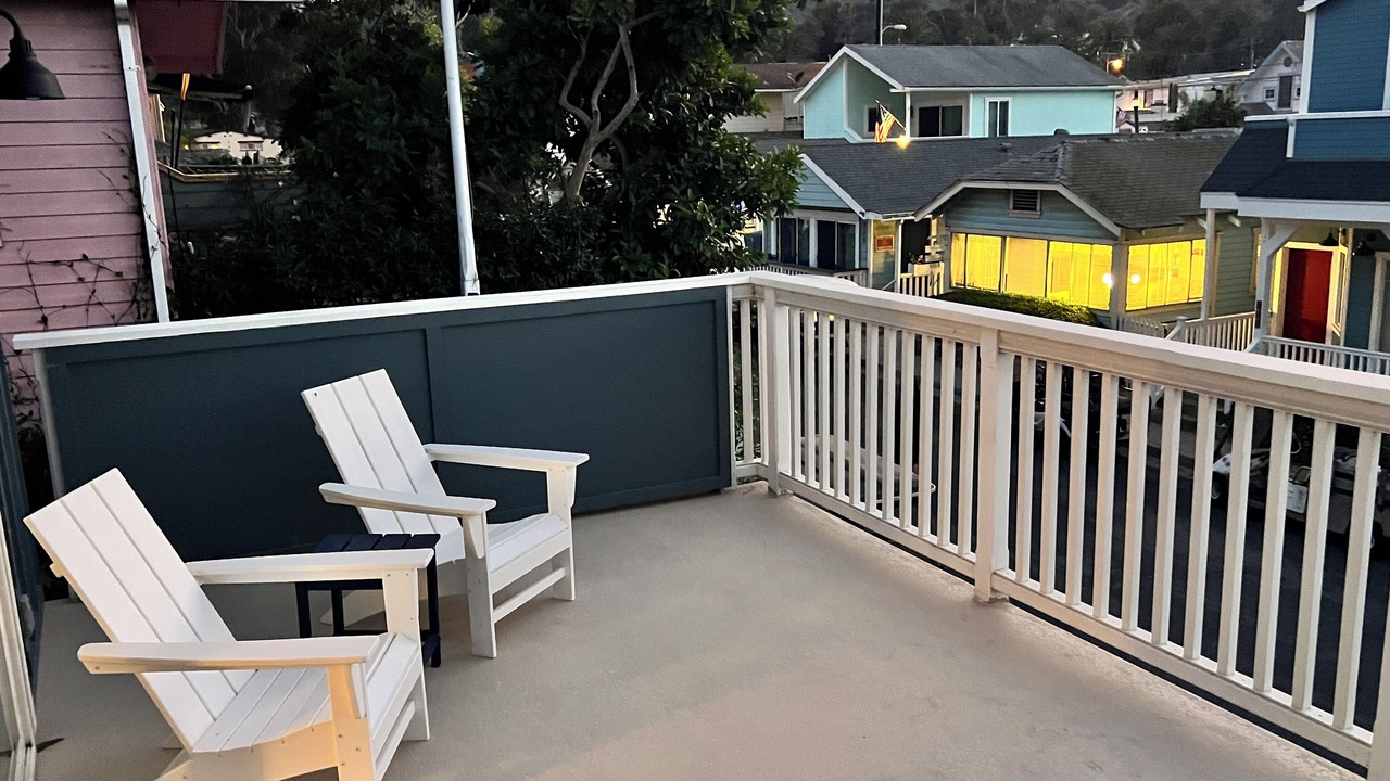 Photo of Patio Balcony in Avalon