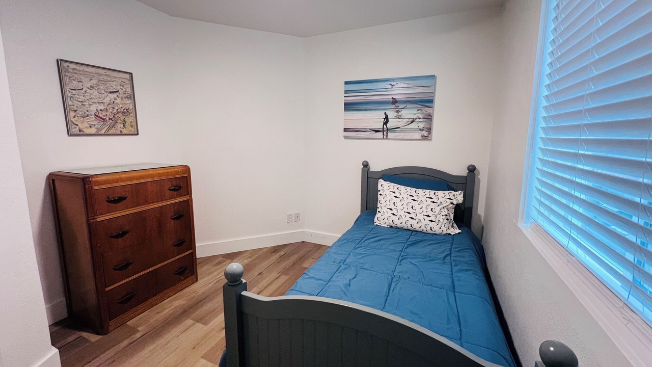 Photo of Bedroom in Avalon
