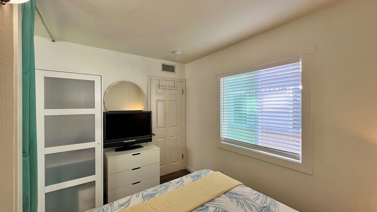 Photo of Bedroom in Avalon