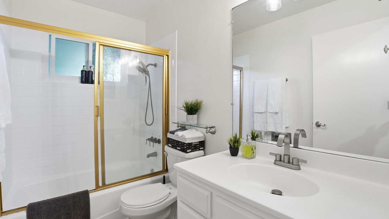 Photo of Bathroom in Granada Hills South