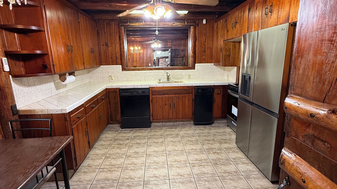 Photo of Kitchen in Roosevelt