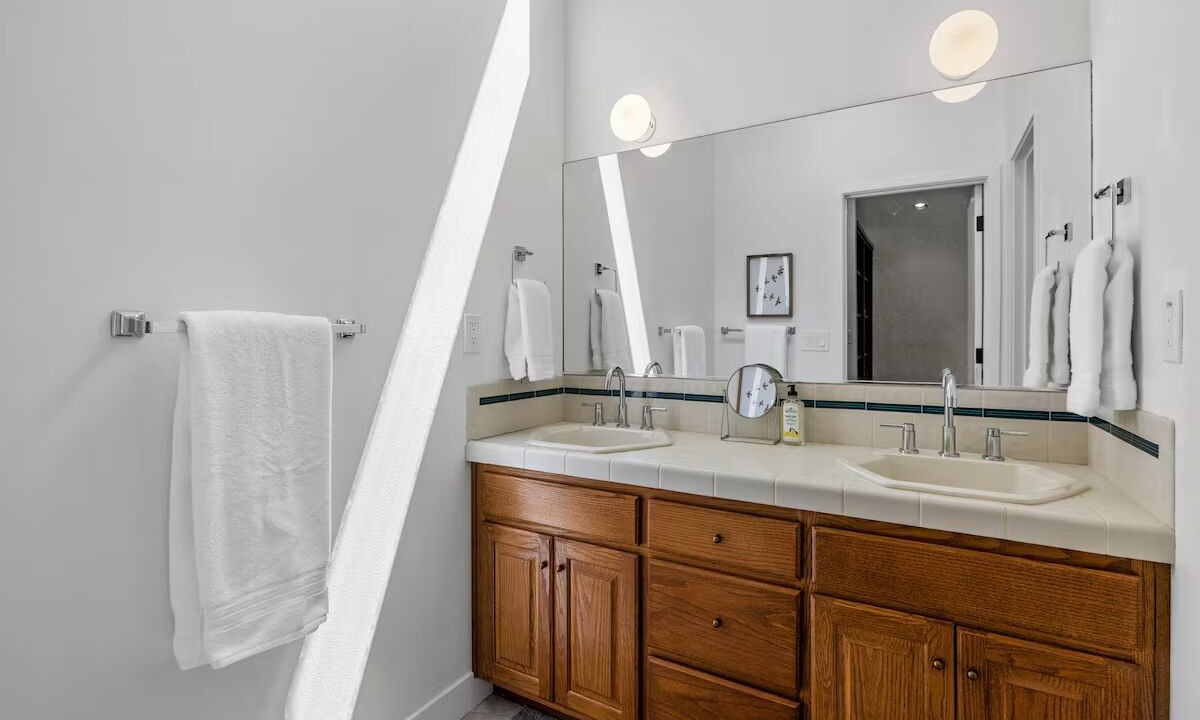 Photo of Bathroom in Timber Ridge