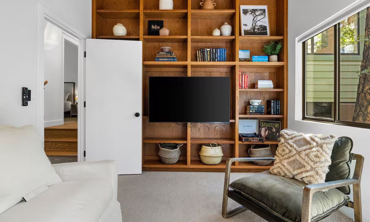 Photo of Livingroom in Timber Ridge