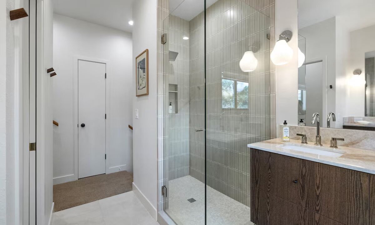 Photo of Bathroom in Timber Ridge