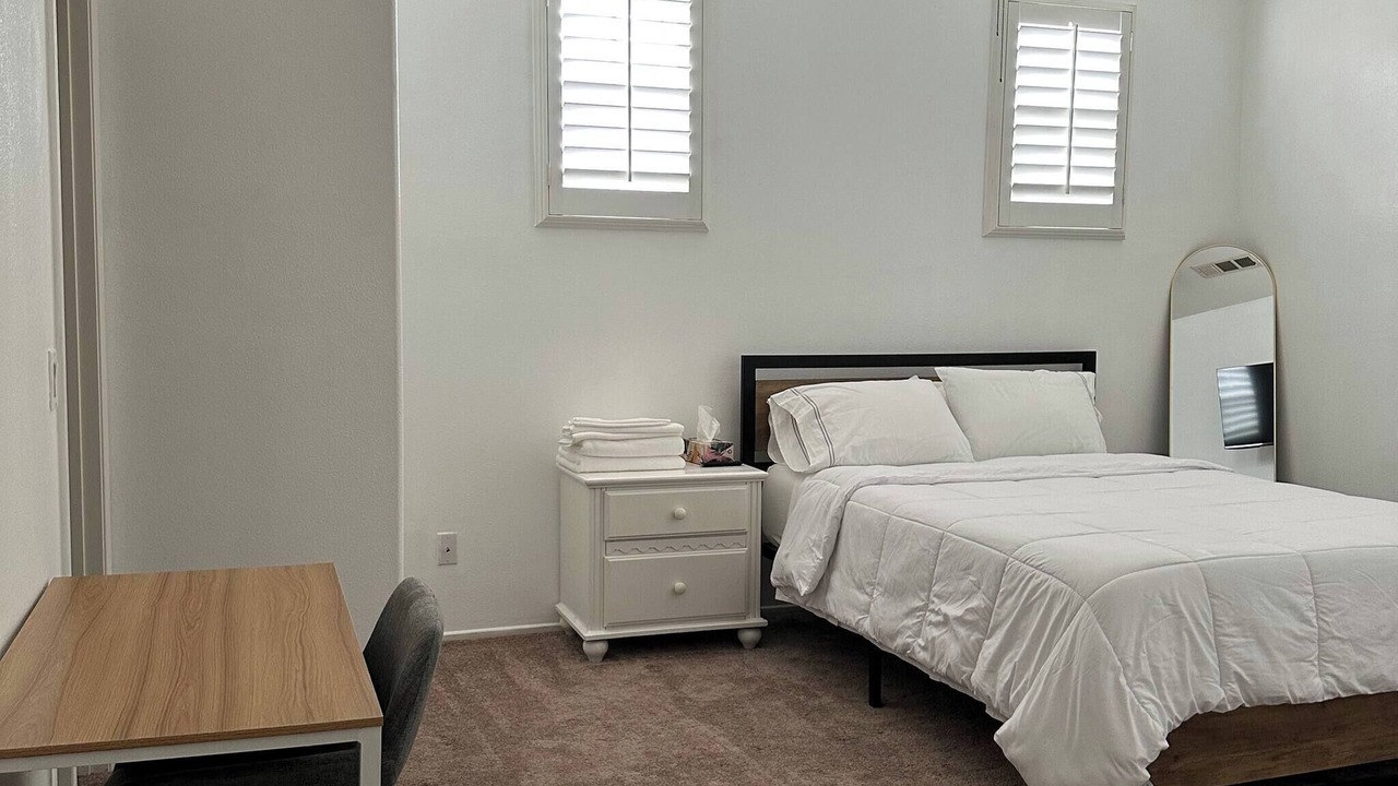 Photo of Bedroom in Hemet