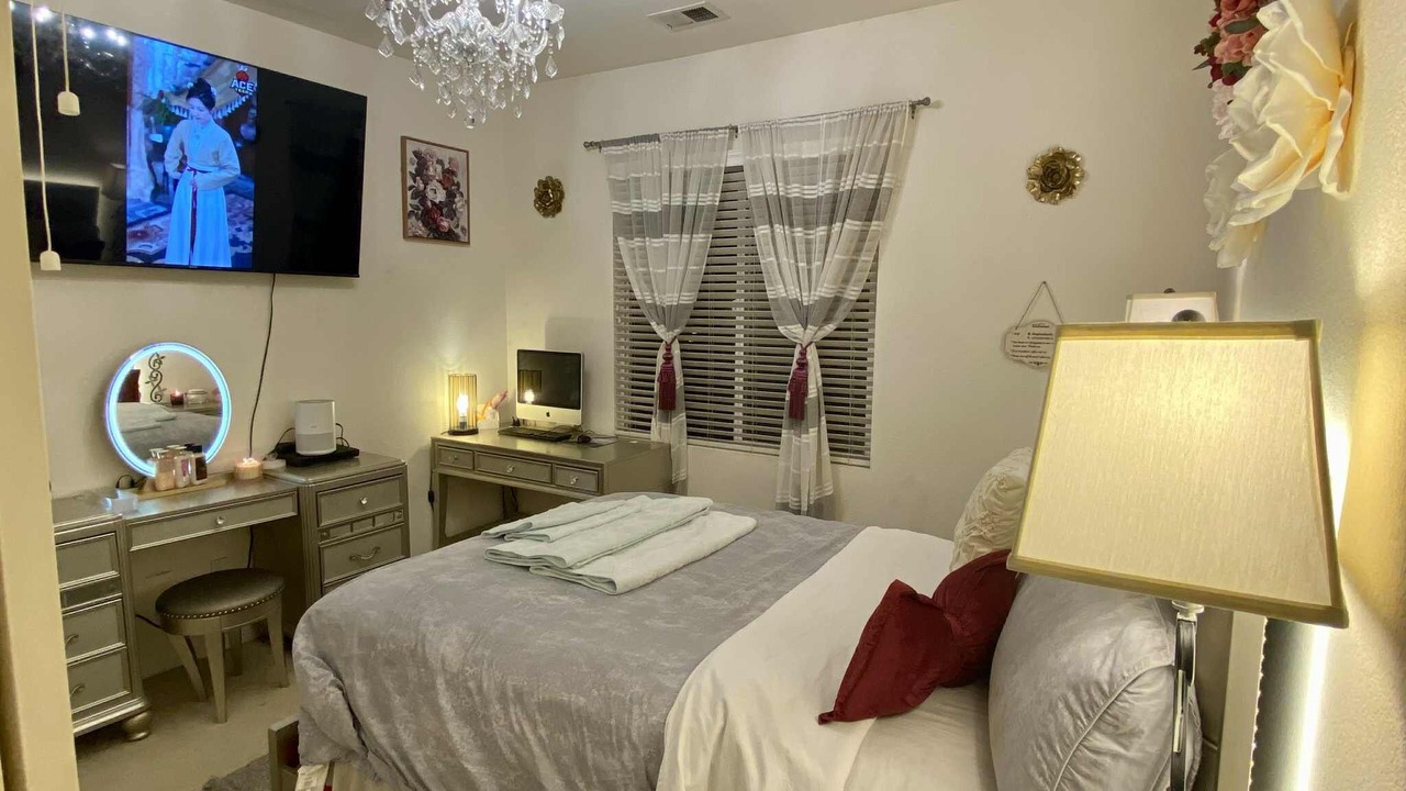 Photo of Bedroom in Tracy
