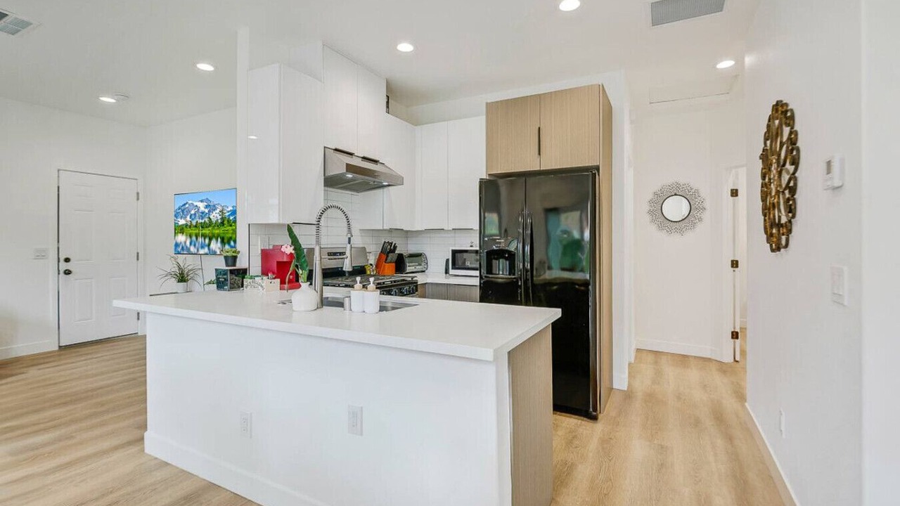 Photo of Kitchen in Midway City