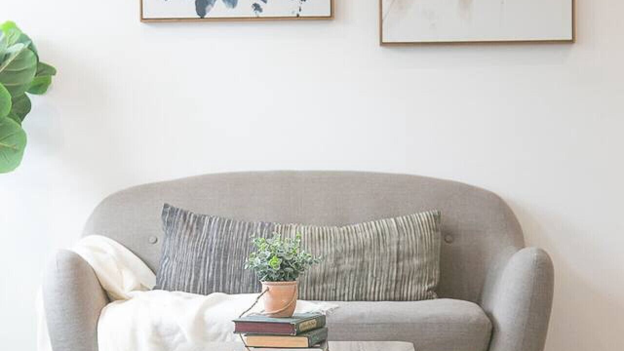 Photo of Livingroom in Midway City