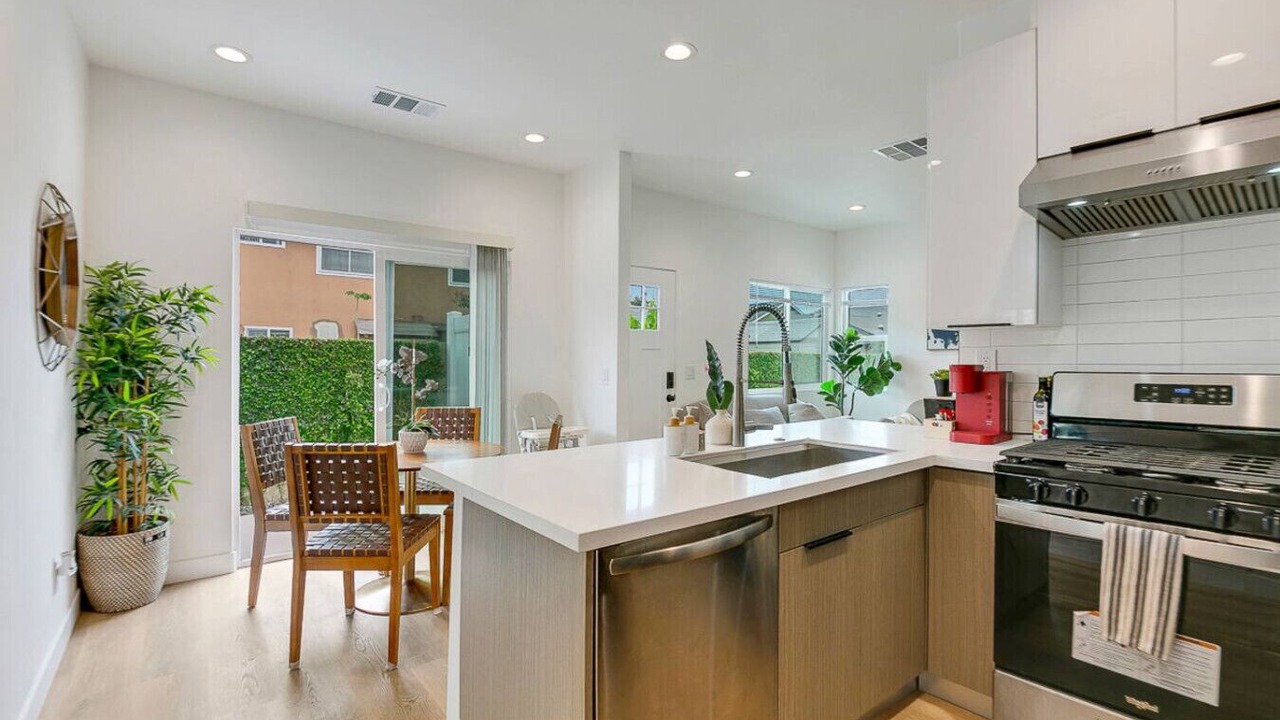 Photo of Kitchen in Midway City