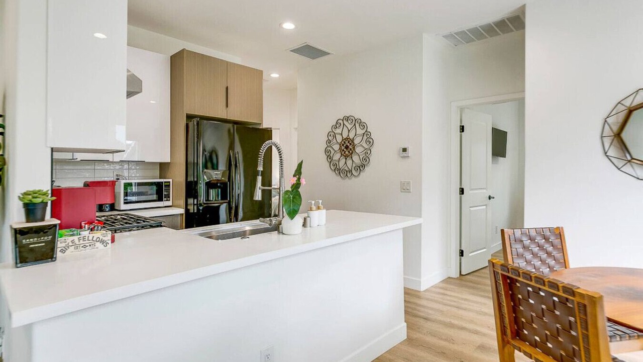 Photo of Kitchen in Midway City