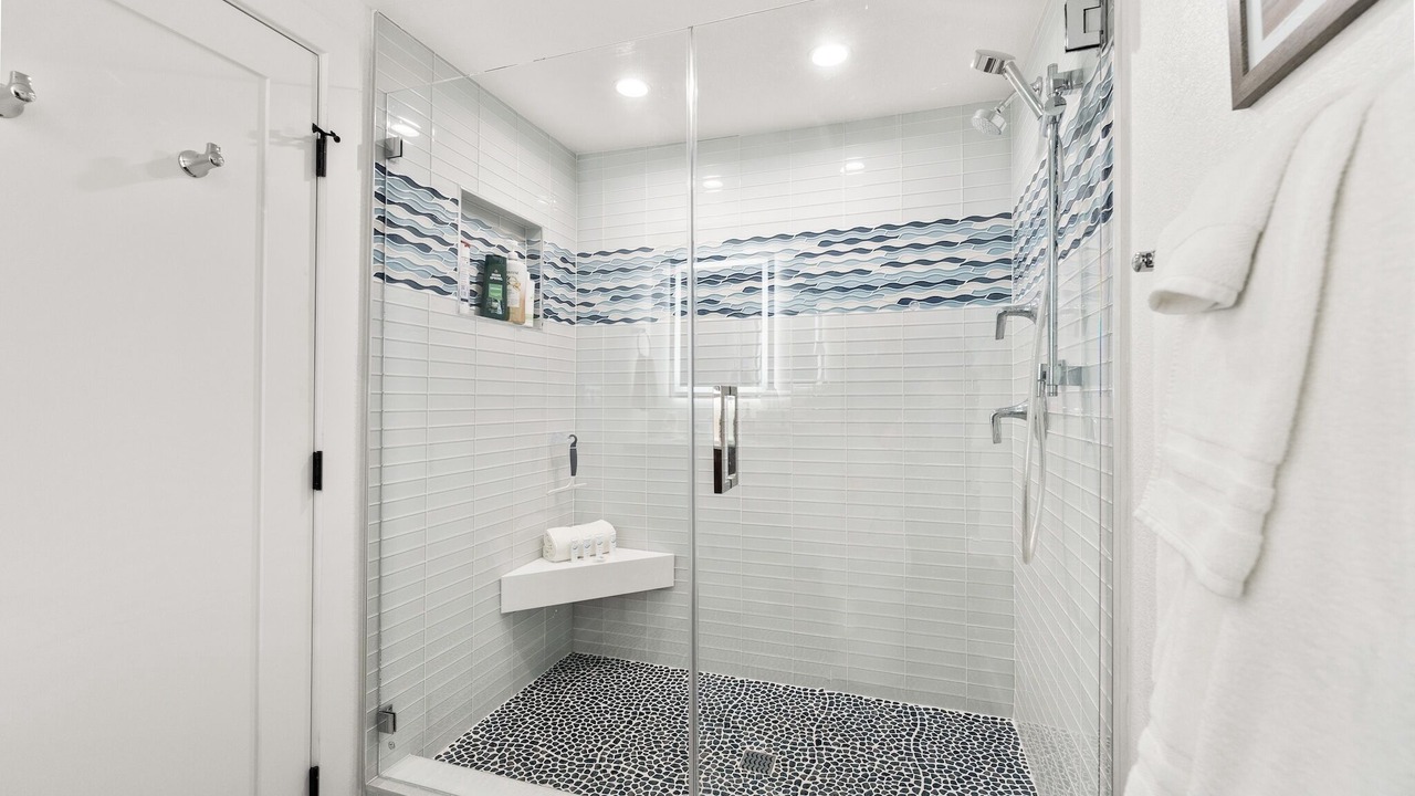 Photo of Bathroom in Ventura