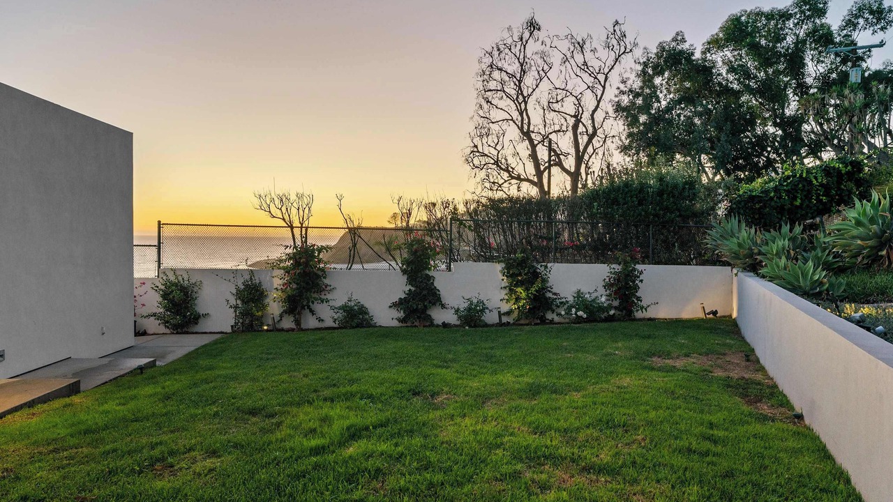 Photo of Outdoor in Pacific Palisades