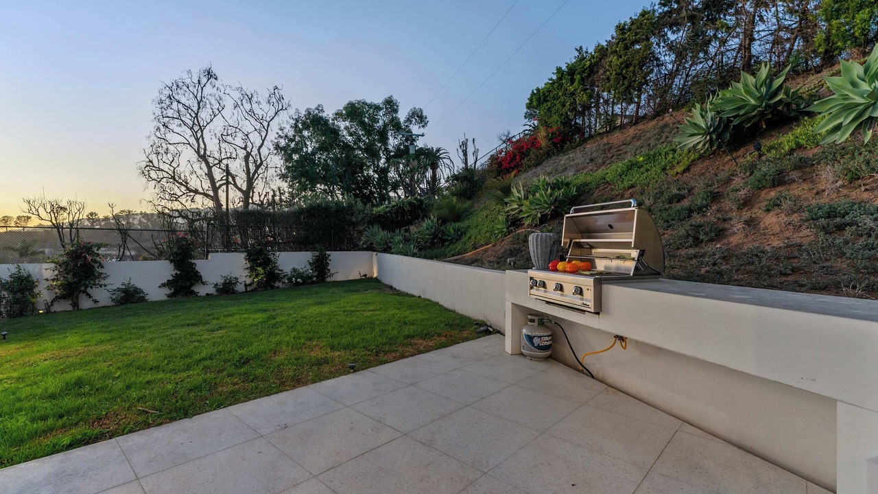 Photo of Patio Balcony in Pacific Palisades
