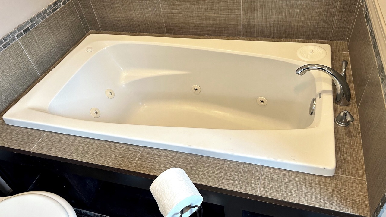 Photo of Bathroom in Los Angeles