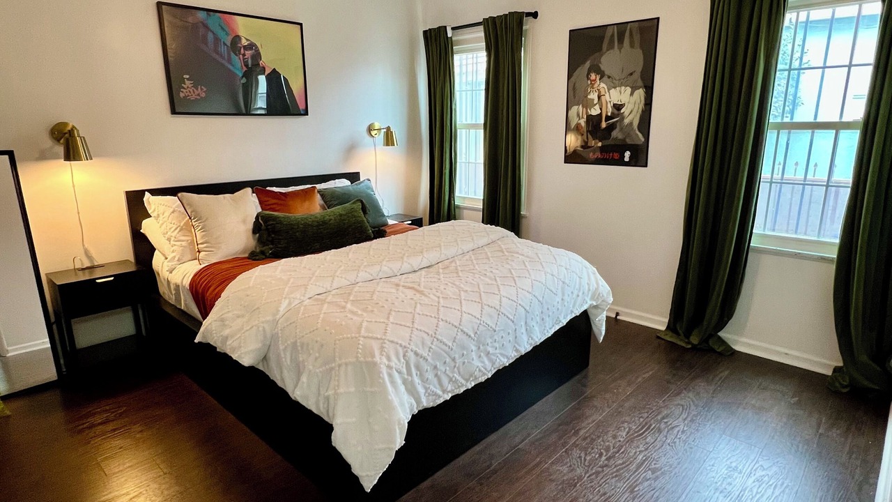 Photo of Bedroom in Los Angeles