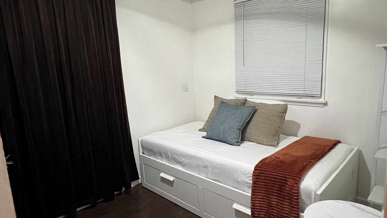 Photo of Bedroom in Los Angeles