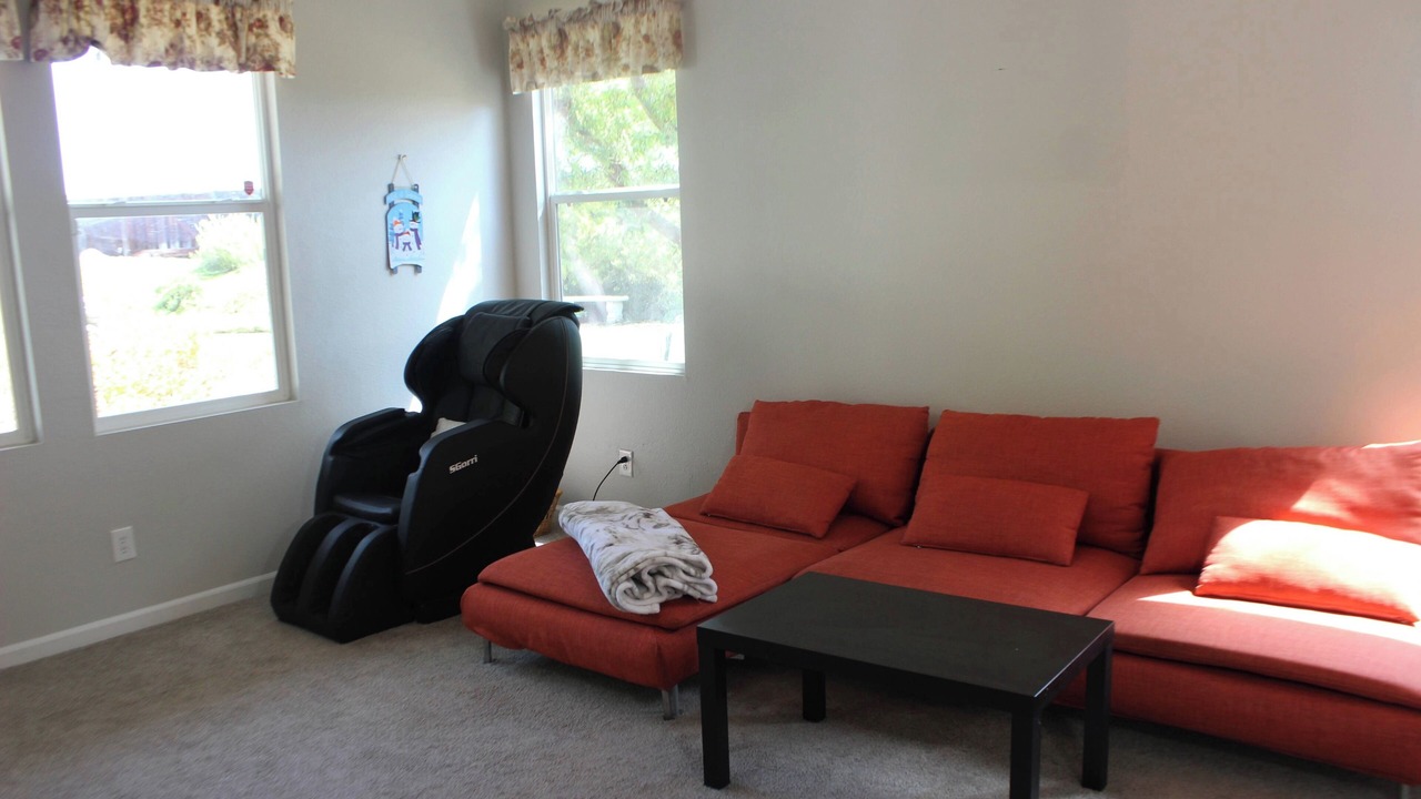 Photo of Livingroom in Discovery Bay