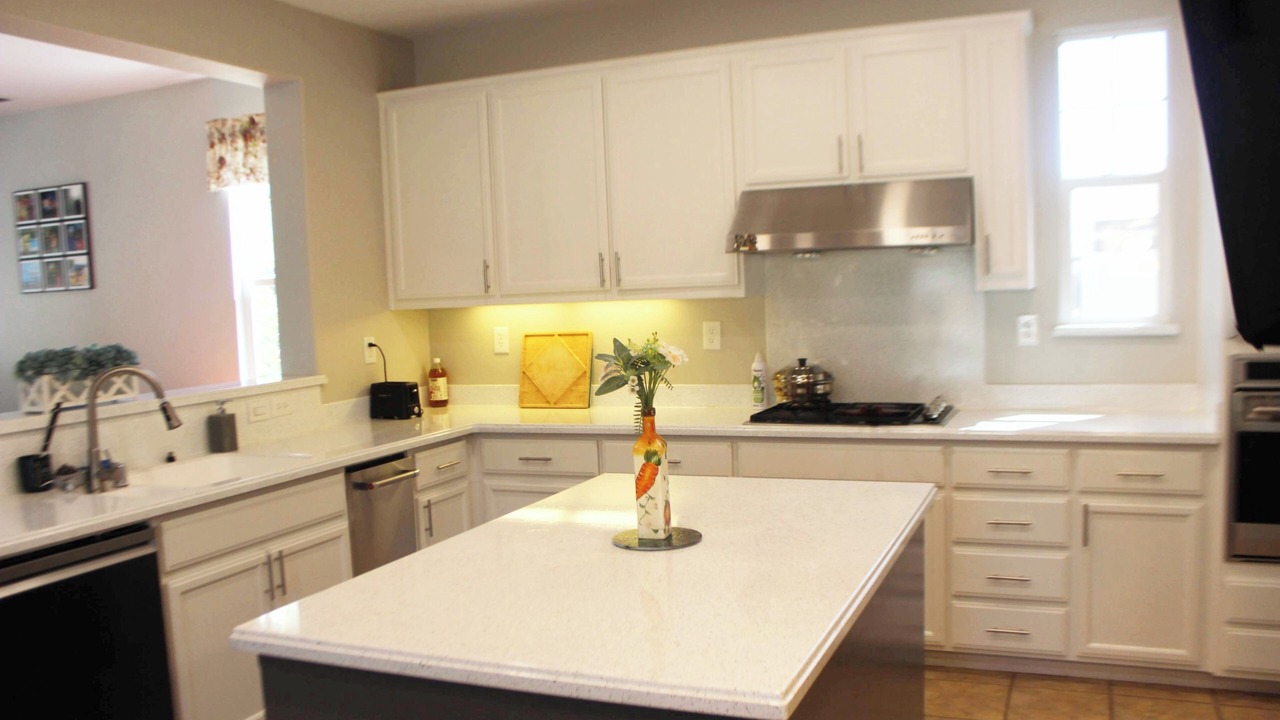 Photo of Kitchen in Discovery Bay