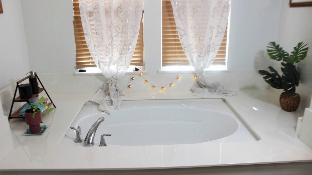 Photo of Bathroom in Discovery Bay