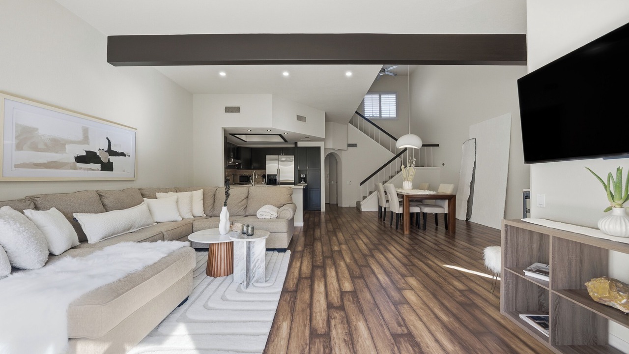Photo of Livingroom in Palm Desert