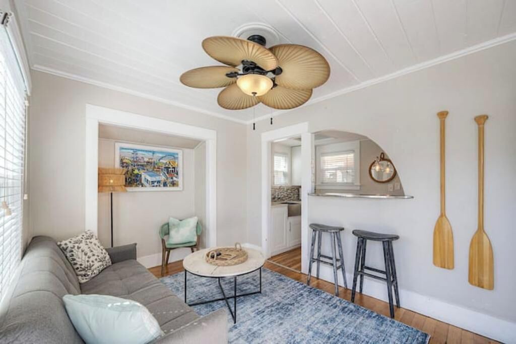 Photo of Livingroom in Mission Beach