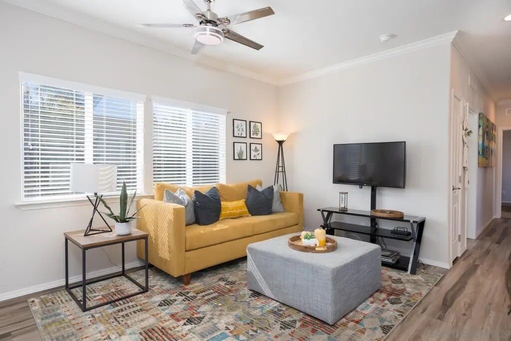 Photo of Livingroom in Lincoln Acres