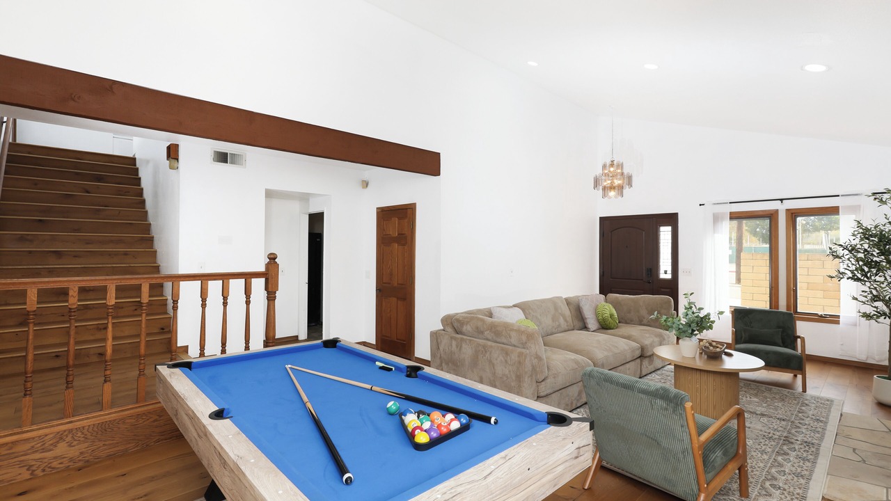 Photo of Bedroom in Midway City
