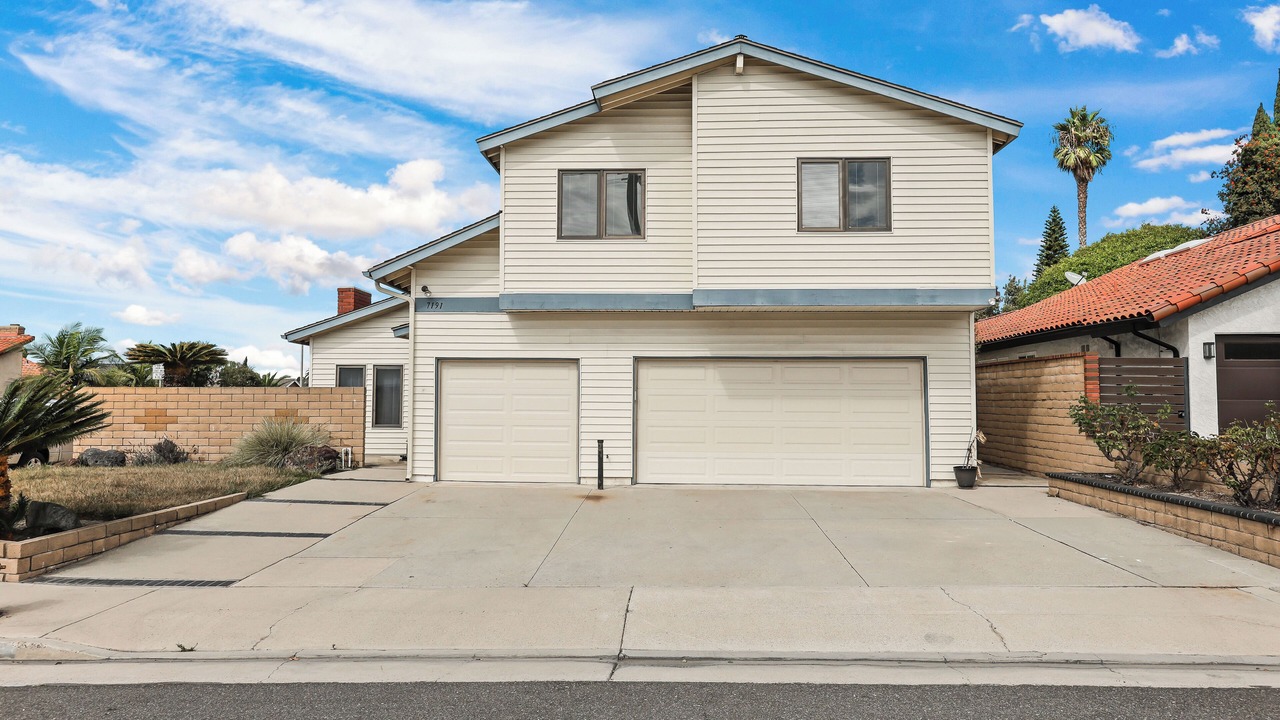 Photo of Outdoor in Midway City