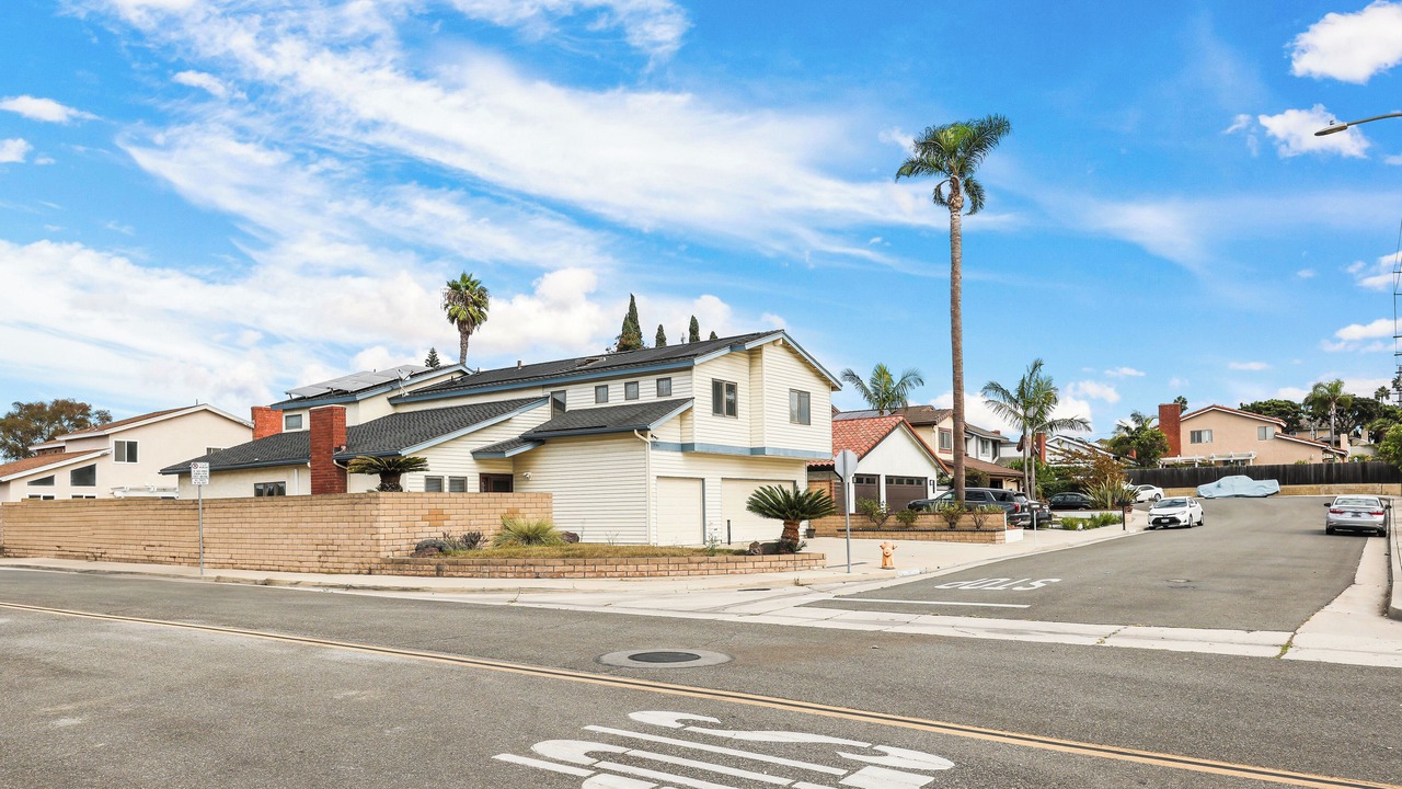 Photo of Outdoor in Midway City