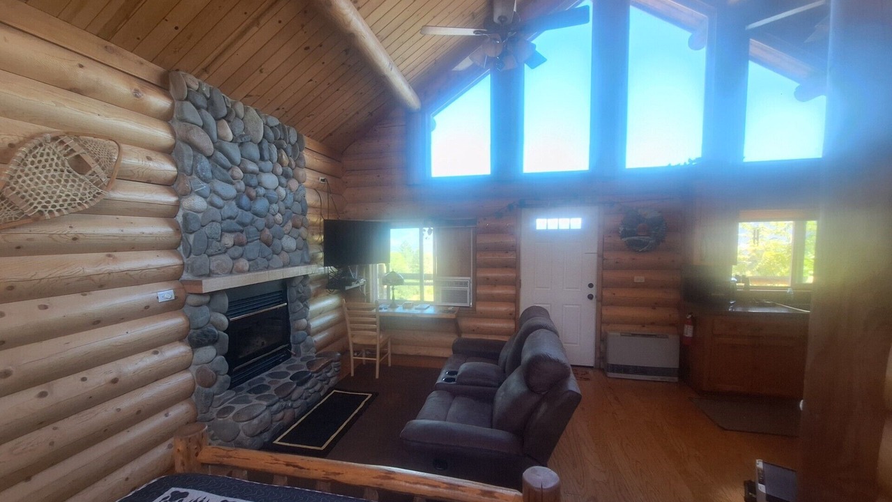 Photo of Livingroom in Ukiah