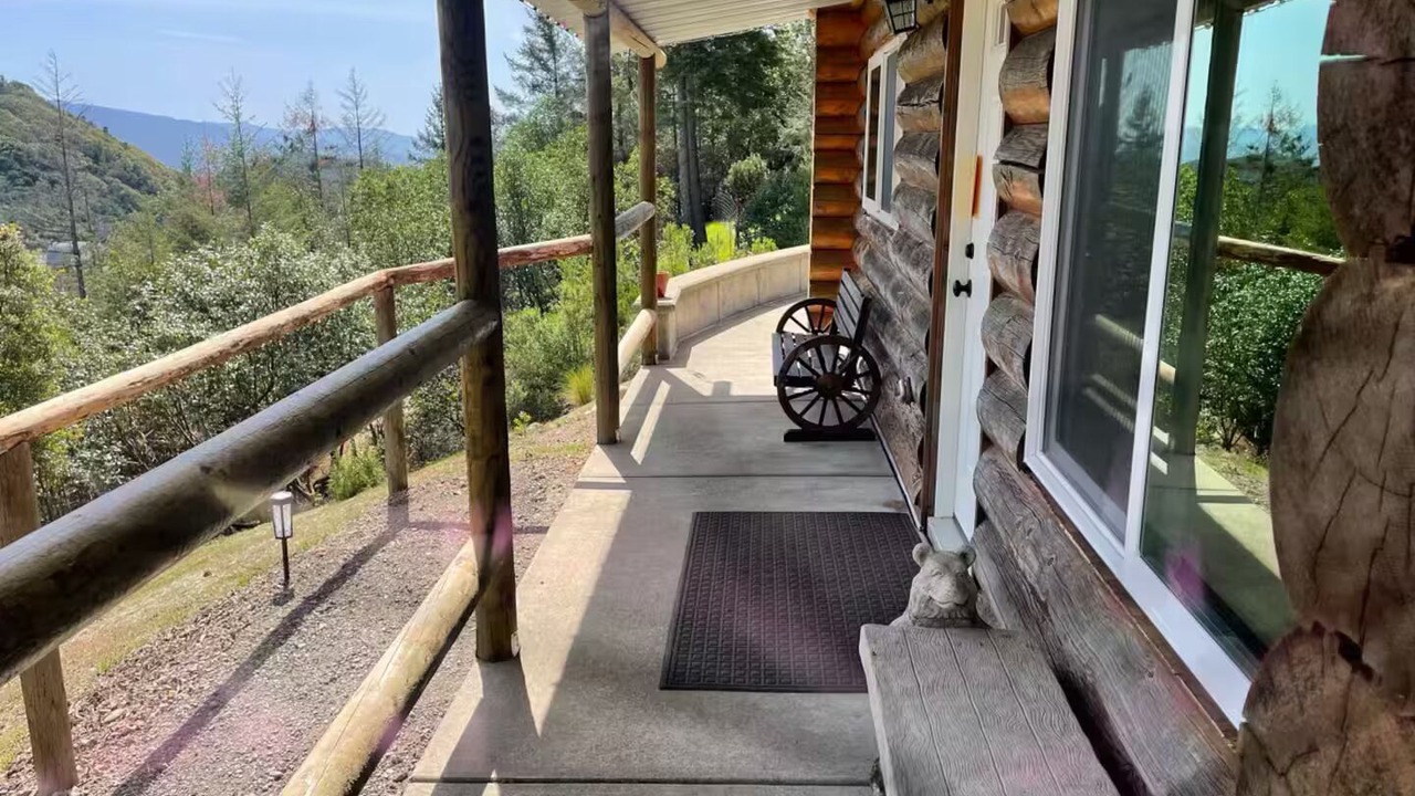 Photo of Patio Balcony in Ukiah