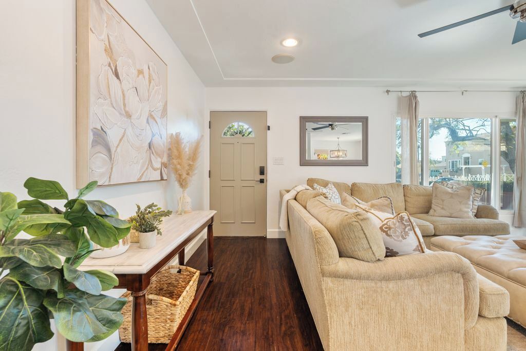 Photo of Livingroom in Point Loma Heights