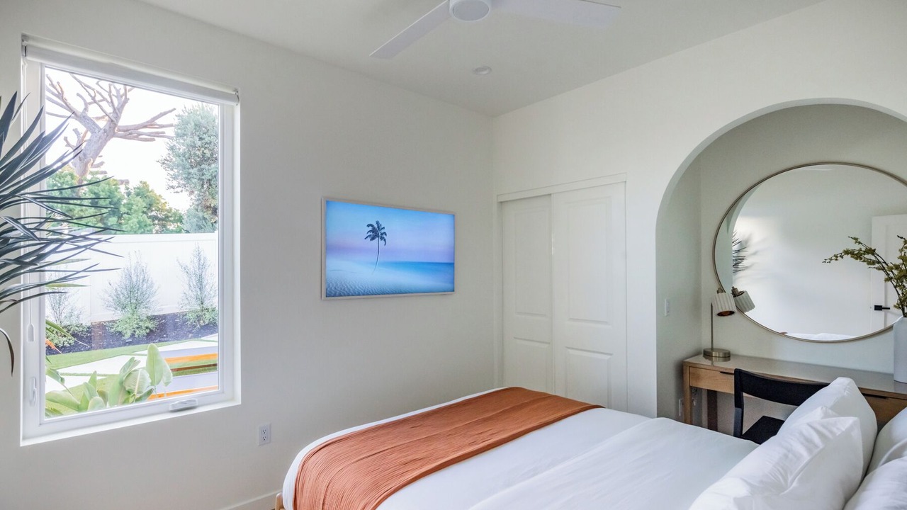 Photo of Bedroom in East Side Capistrano