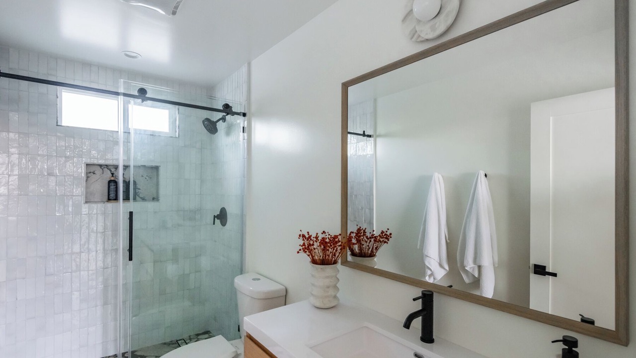 Photo of Bathroom in East Side Capistrano
