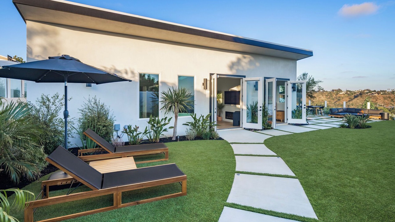 Photo of Patio Balcony in East Side Capistrano