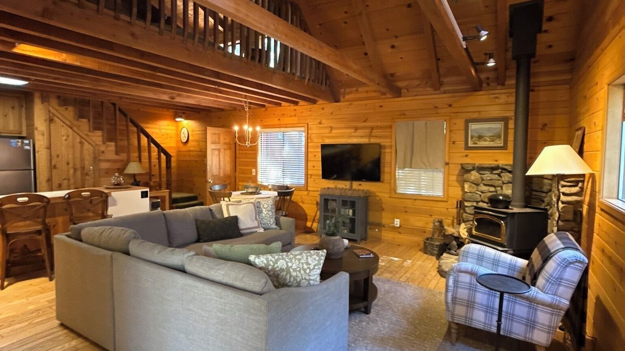 Photo of Livingroom in Fern Valley