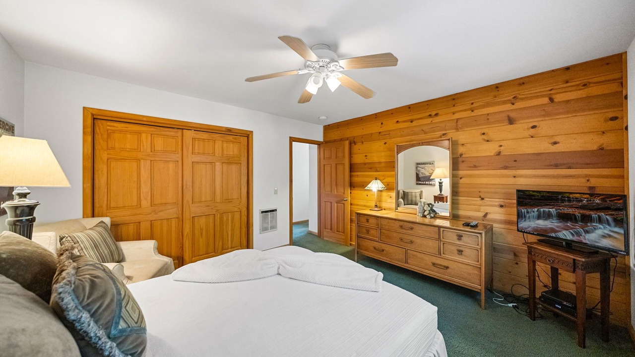 Photo of Bedroom in Fern Valley