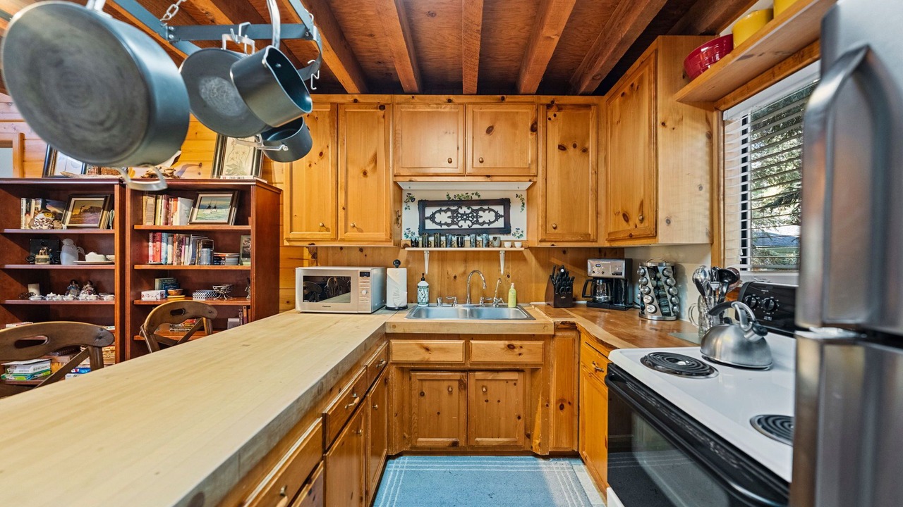 Photo of Kitchen in Fern Valley