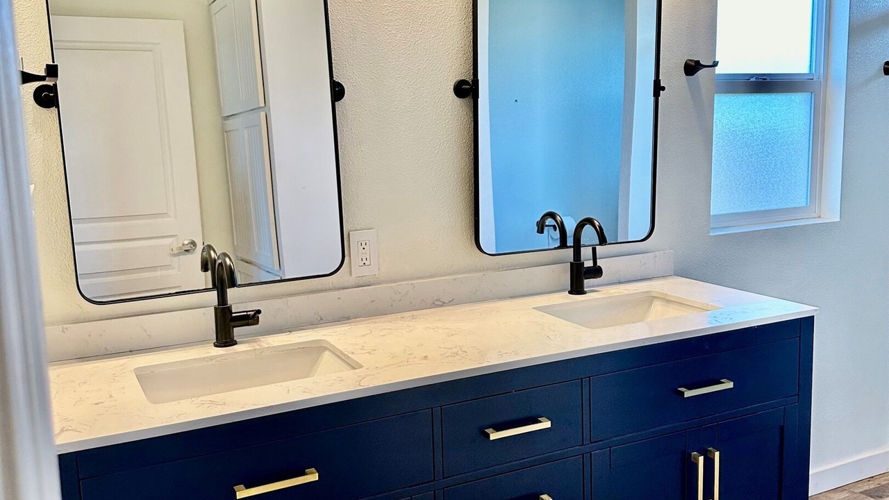 Photo of Bathroom in Callender