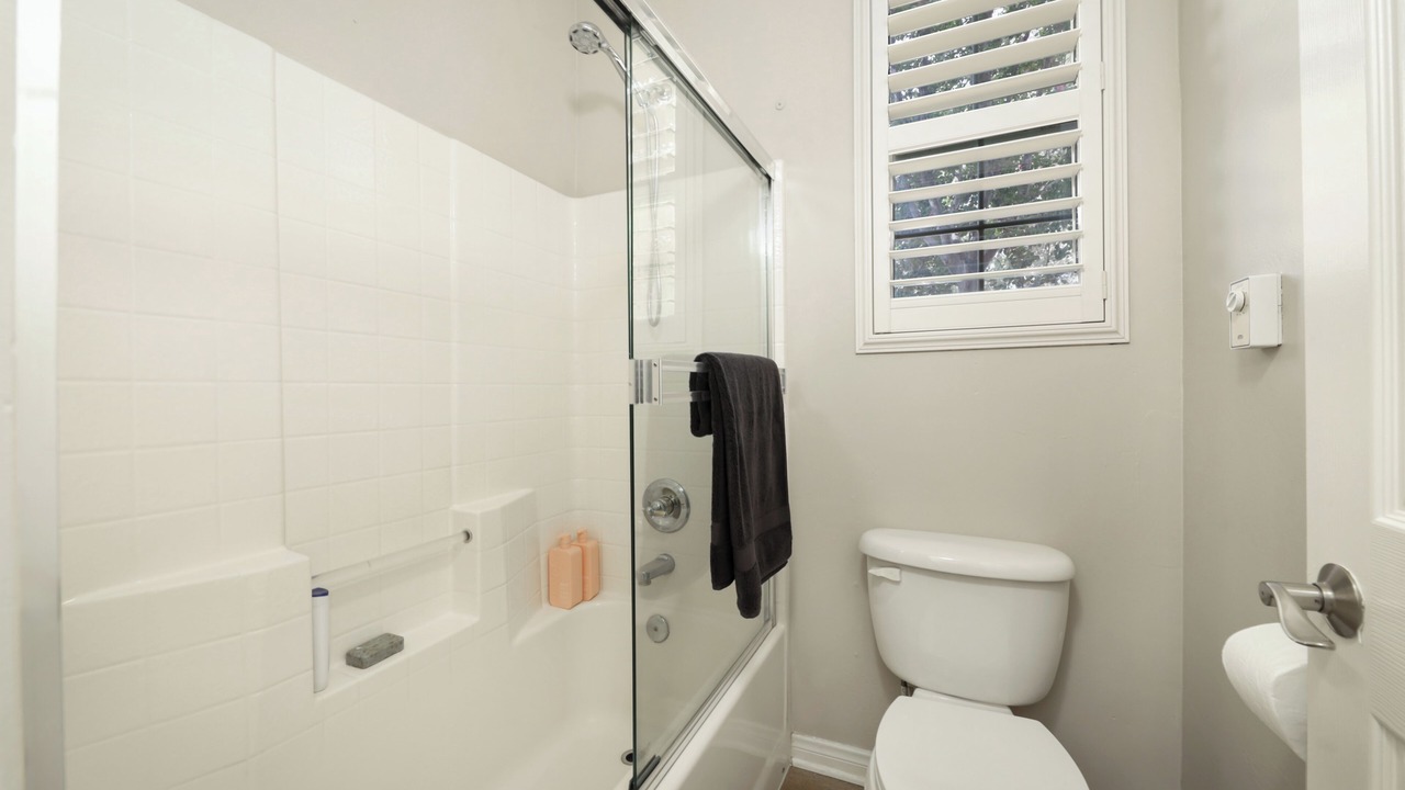 Photo of Bathroom in Greenacres