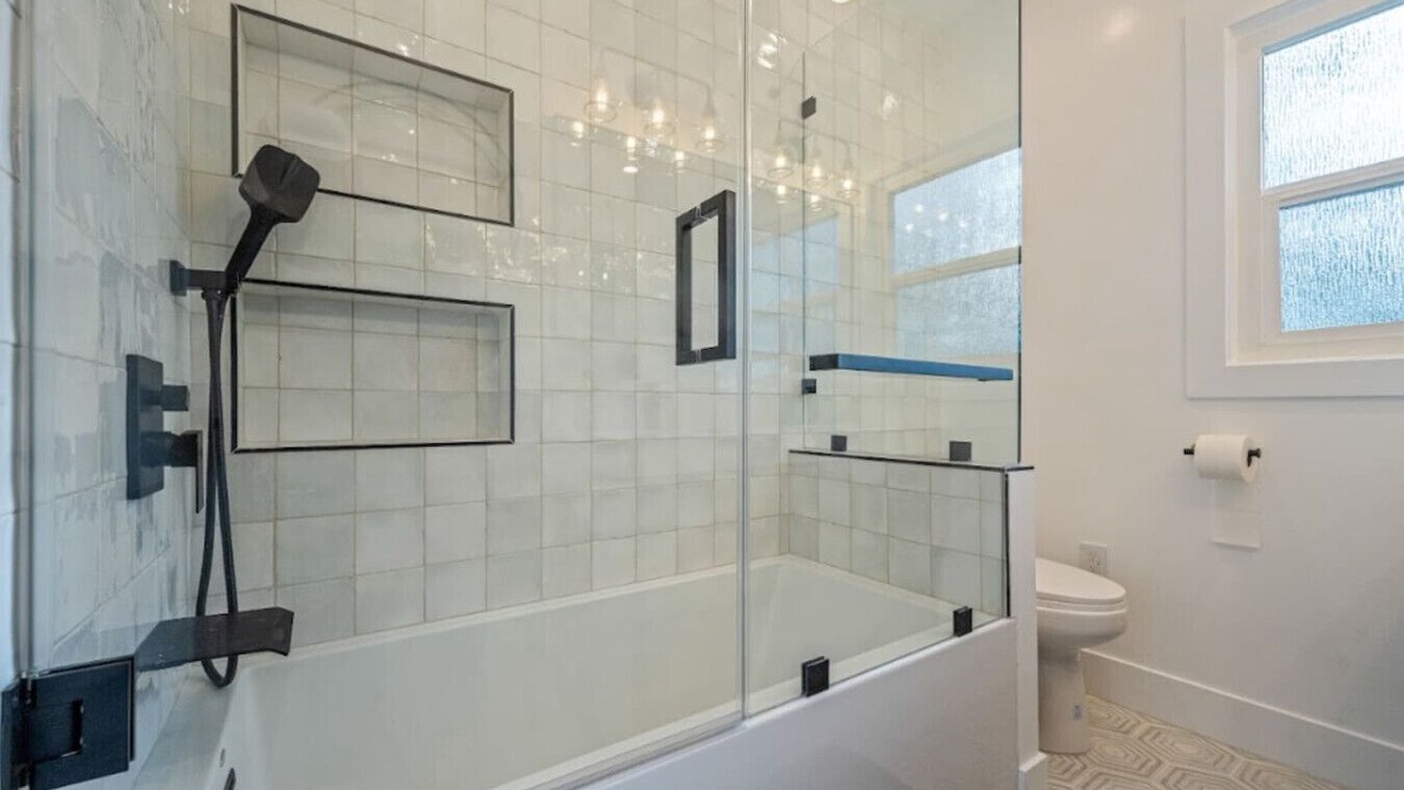 Photo of Bathroom in Lake Balboa