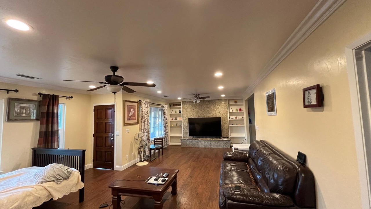 Photo of Livingroom in Reedley