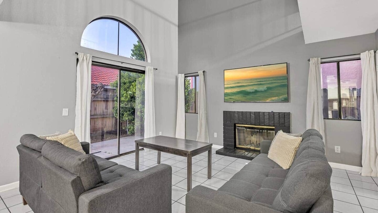 Photo of Livingroom in San Bernardino