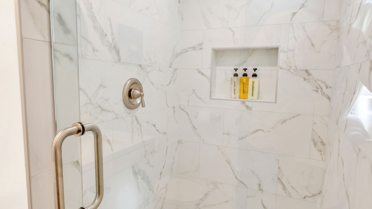 Photo of Bathroom in Belmont Shore